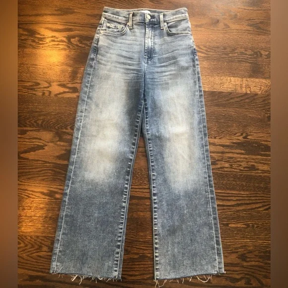 COPY - 7 For All Mankind Cropped Alexa Denim. Size 24. Excellent condition! - Picture 4 of 9